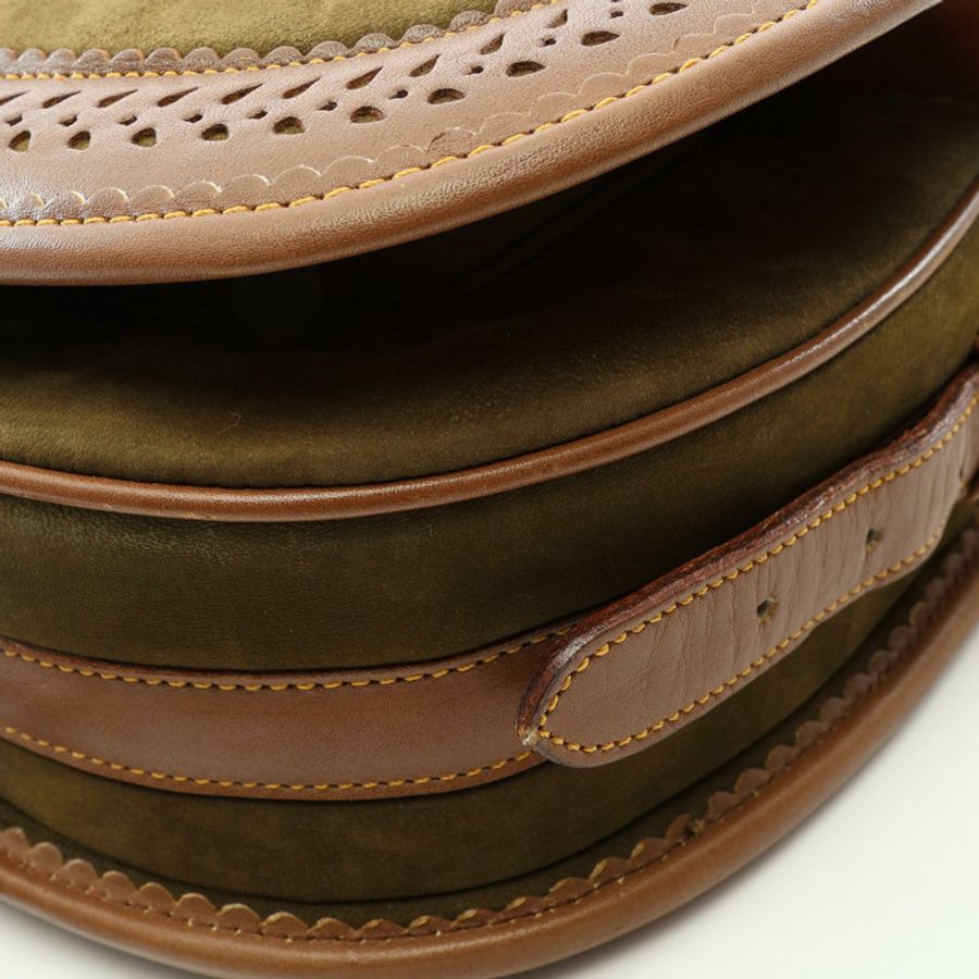 LOEWE Seville 系列 Anagram 斜背單肩包,麂皮材質,卡其色,二手-7