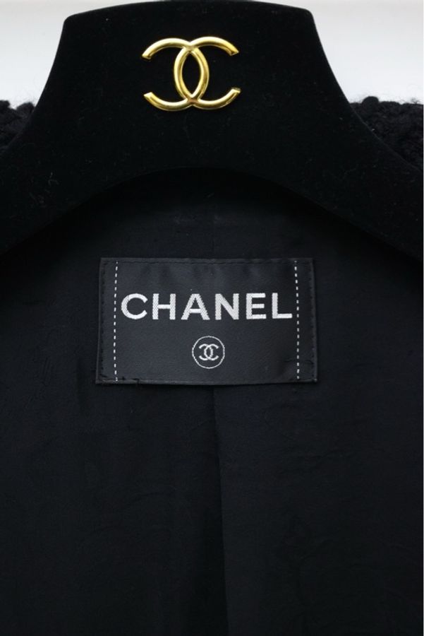 Chanel黑色羊毛毛边领四口袋外套-12
