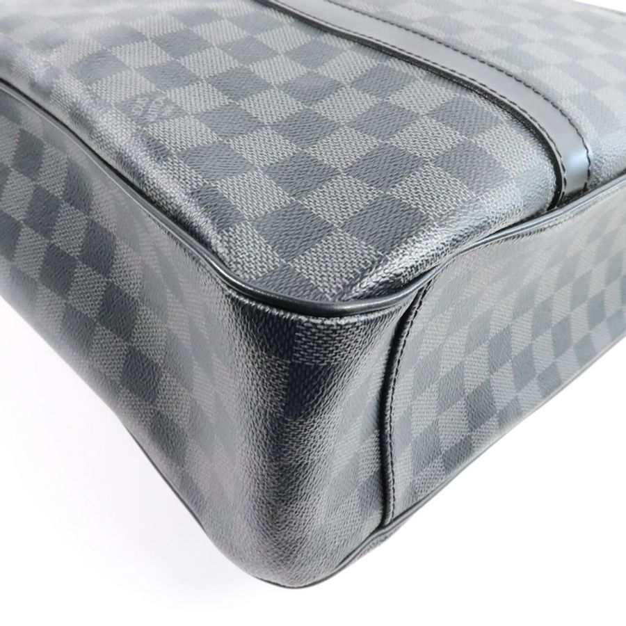 LOUIS VUITTON Damier Graphite Tadao MM銀扣手挽肩背兩用袋-10