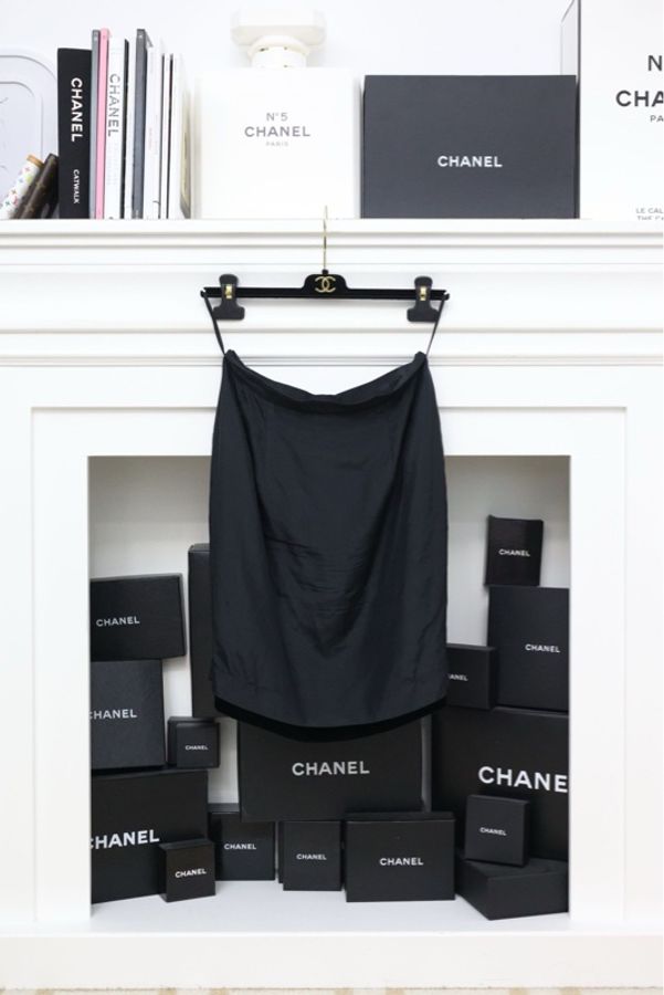 Chanel 93年秋冬秀款黑金丝绒双排扣套装-10