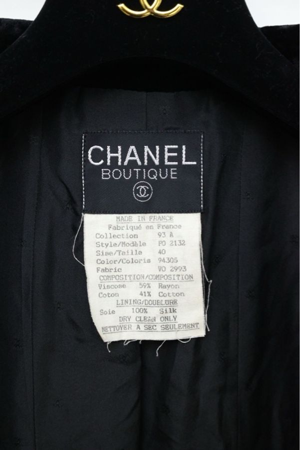 Chanel 93年秋冬秀款黑金丝绒双排扣套装-16