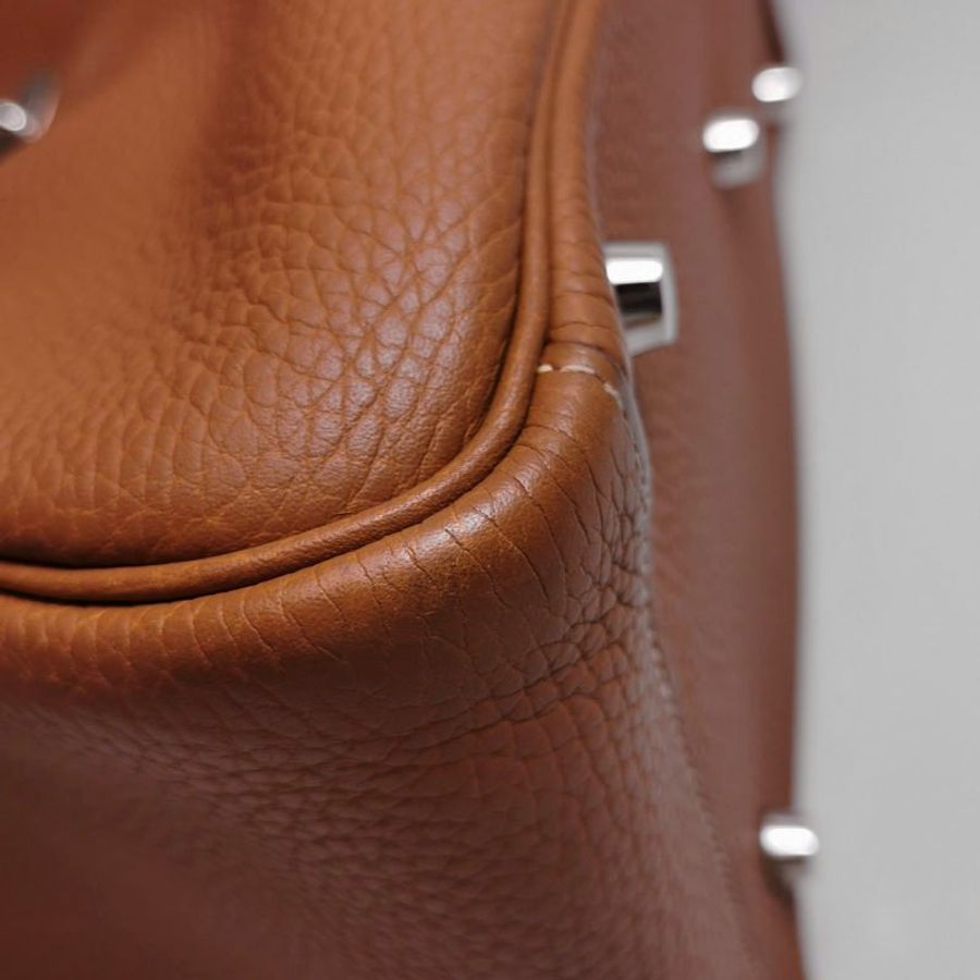Hermes Lindy30旋扣單肩包Clemence(TC)牛皮銀扣37金棕框R刻-26