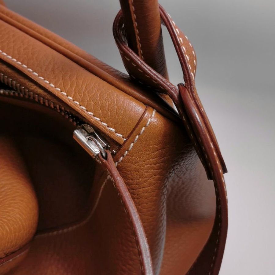 Hermes Lindy30旋扣單肩包Clemence(TC)牛皮銀扣37金棕框R刻-32