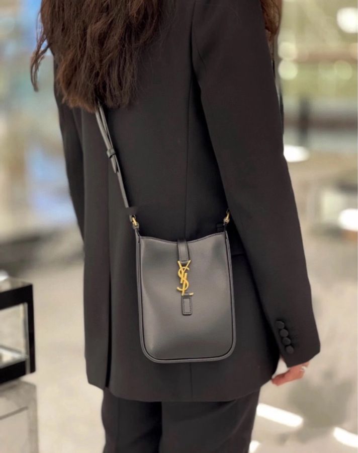 Saint Laurent Le 5 À 7系列 金色YSL 金屬勾扣 二手 附原廠盒子/防塵袋-0