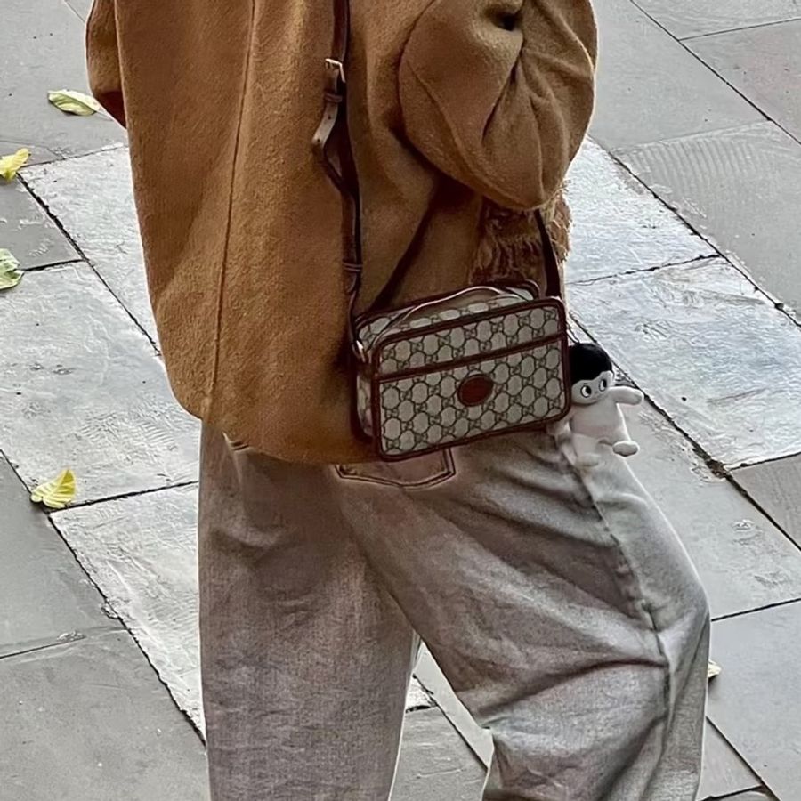 GUCCI古馳焦糖色老花帆布相機包Gucci復古單品🛵-1
