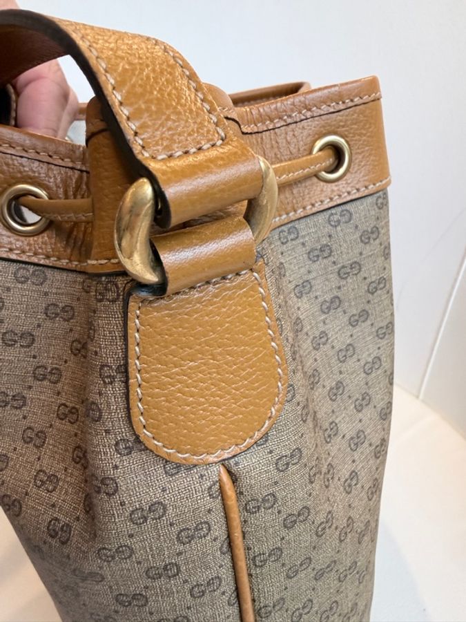 Gucci✨Disney迪士尼米奇老花水桶包斜背包-5