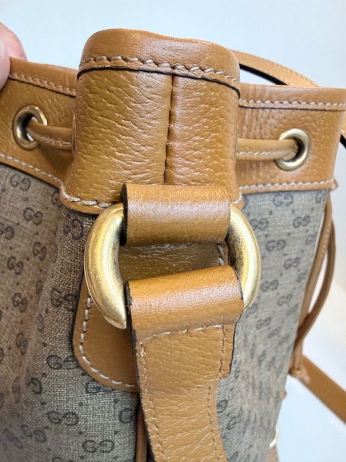Gucci✨Disney迪士尼米奇老花水桶包斜背包-8