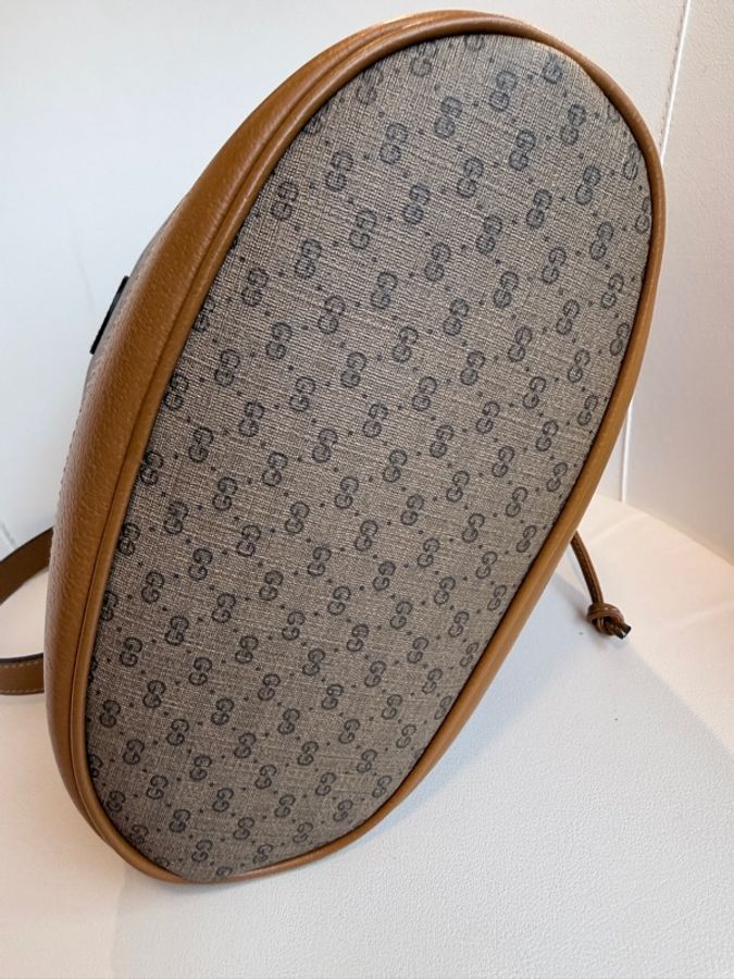Gucci✨Disney迪士尼米奇老花水桶包斜背包-14
