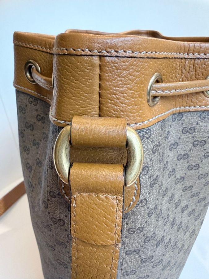 Gucci✨Disney迪士尼米奇老花水桶包斜背包-20