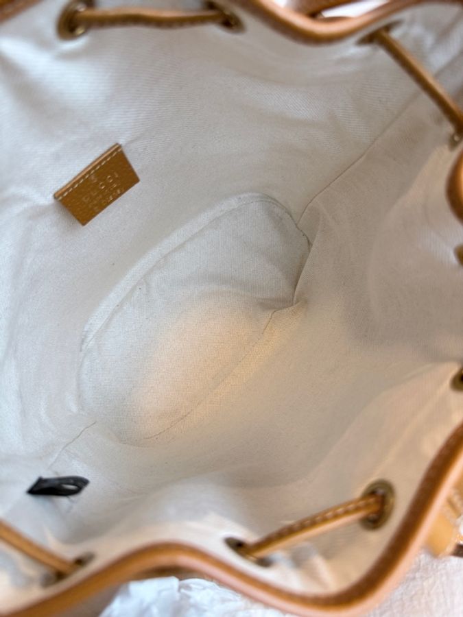 Gucci✨Disney迪士尼米奇老花水桶包斜背包-23