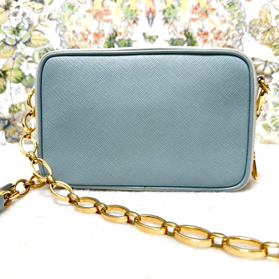 PRADA SAFFIANO 霧霾藍 WOC 金鏈 相機包-3