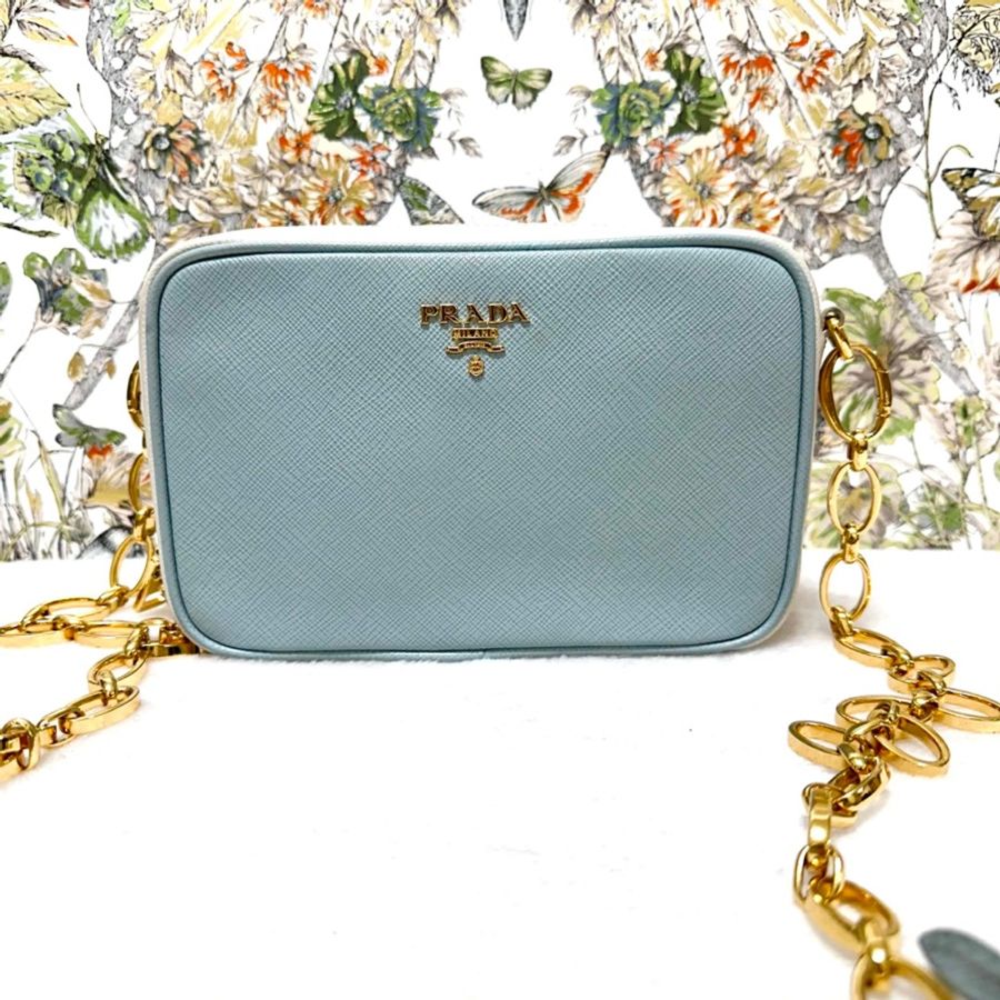 PRADA SAFFIANO 霧霾藍 WOC 金鏈 相機包-5
