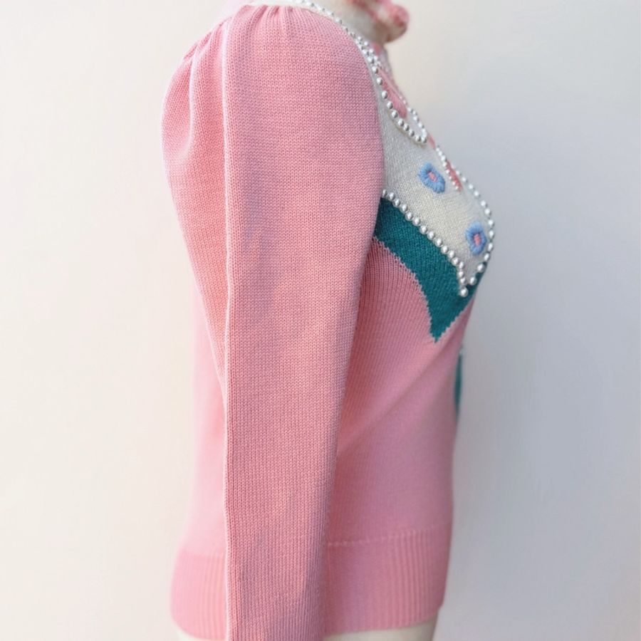 Miu Miu 珍珠刺繡針織上衣 立體花卉刺繡 宮廷荷葉領-1