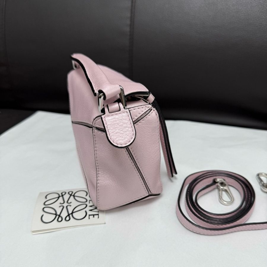 LOEWE羅意威 冰粉色牛皮 Puzzle迷你mini幾何包手提包單肩包斜挎包-2