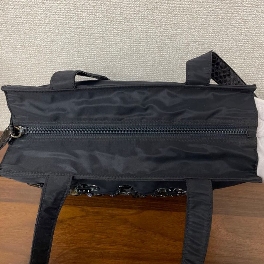 Prada 寶石串珠logo托特包-9