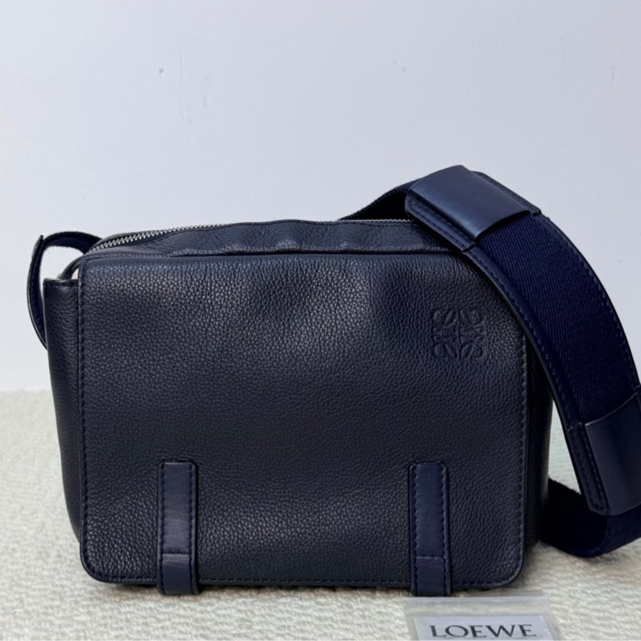羅意威/Loewe 手袋 郵差包 斜挎包-0