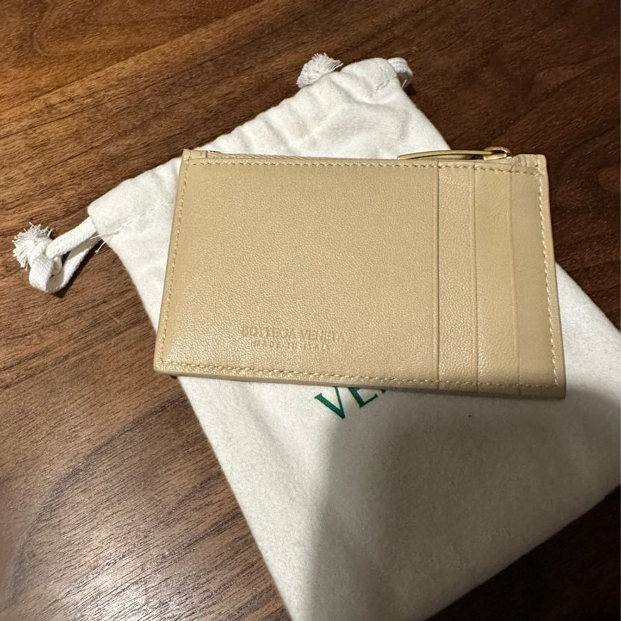 Bottega Veneta 米色卡片包-2