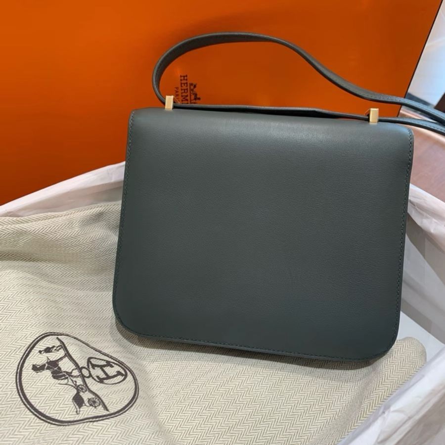 有票✨ 99新 HERMES Mini Constance 19 淡金扣 swift皮 Q0沼澤綠 K刻 五金扣膜在 帶鏡子-2