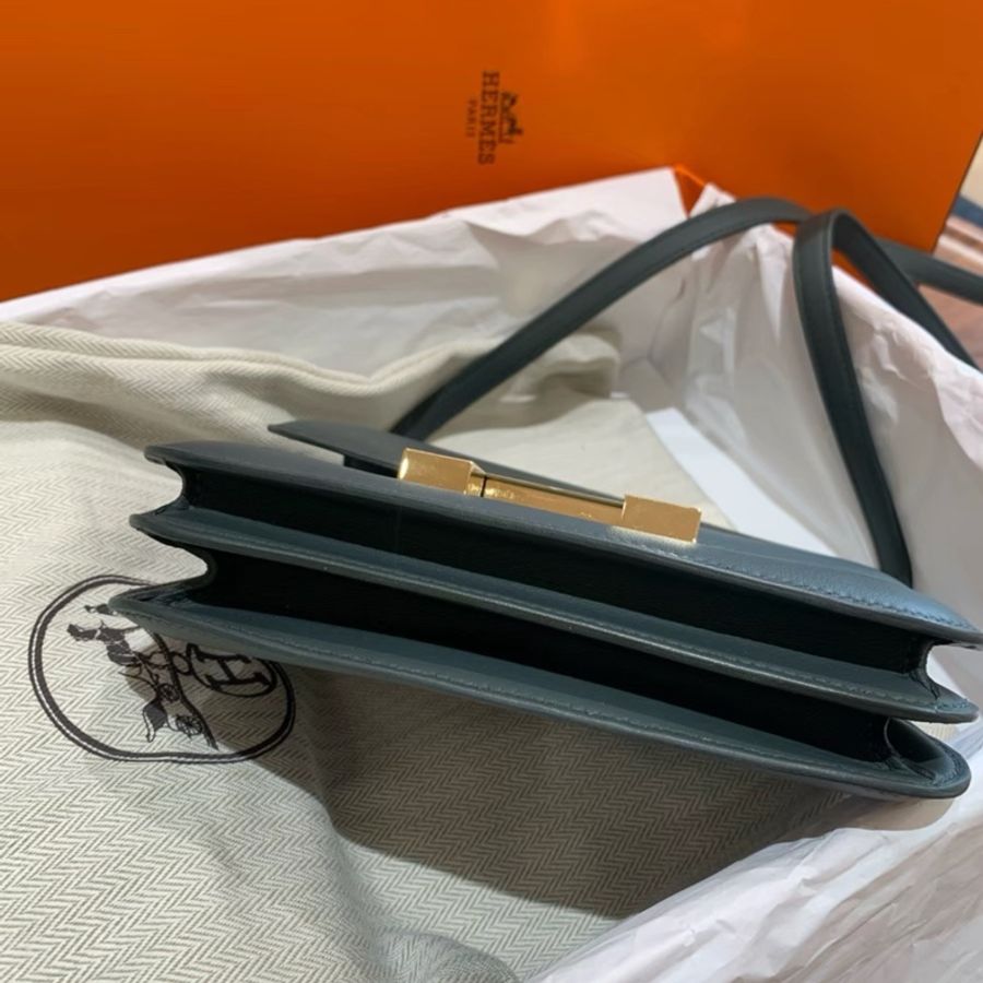有票✨ 99新 HERMES Mini Constance 19 淡金扣 swift皮 Q0沼澤綠 K刻 五金扣膜在 帶鏡子-3