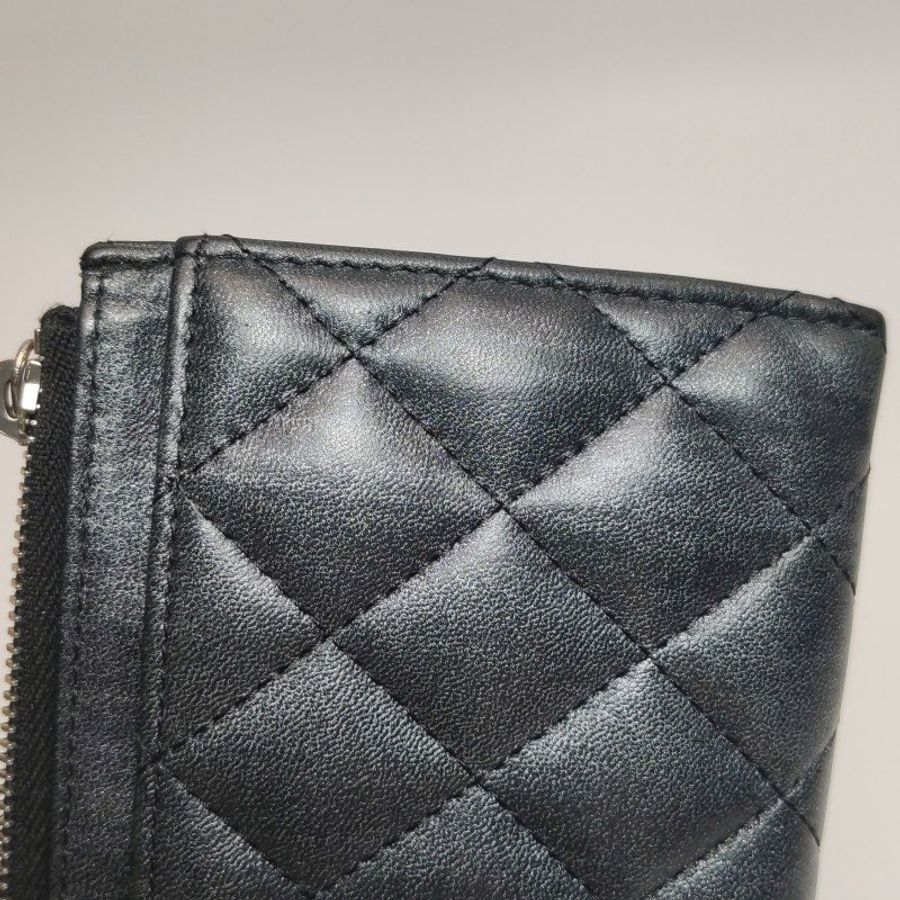 Chanel 羊皮純色菱格絎縫雙C標識錢包-15