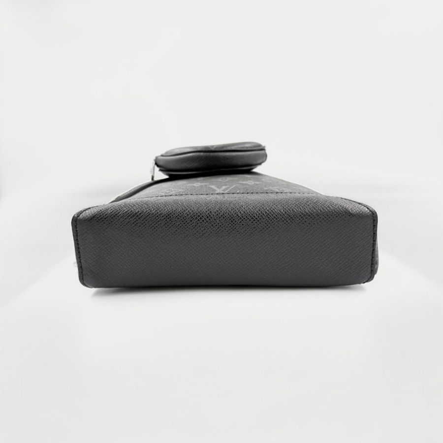 Louis Vuitton -黑灰原花銀釦Duo胸口包m30936-4