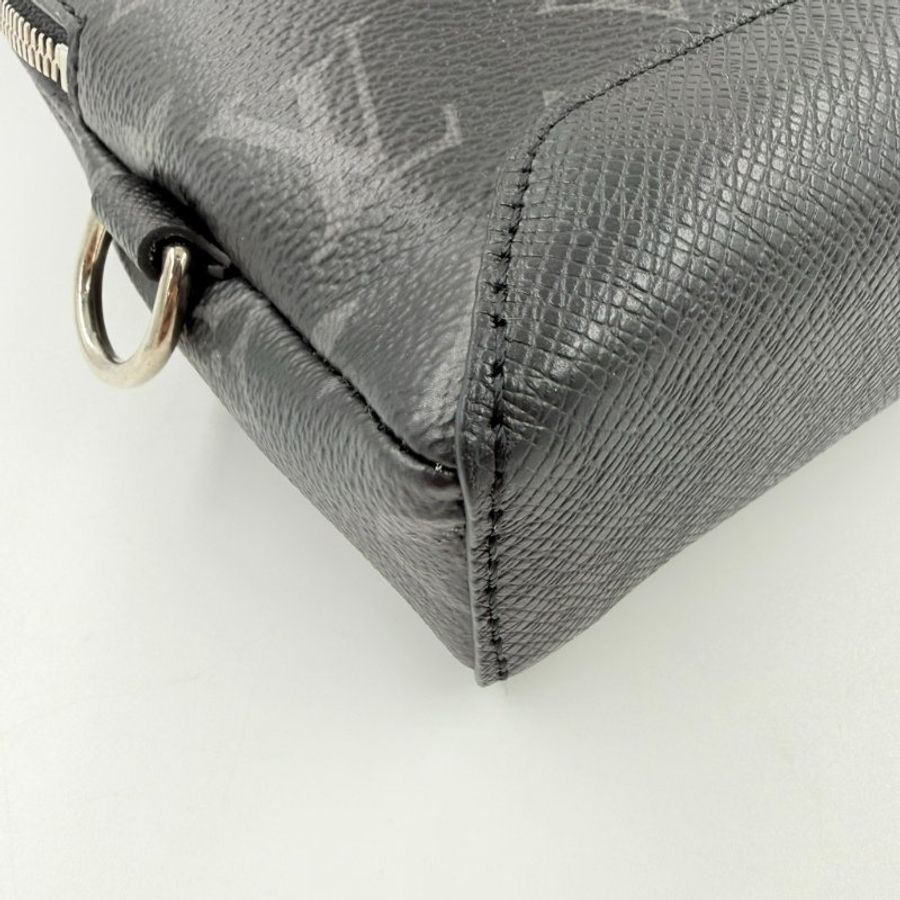 Louis Vuitton -黑灰原花銀釦Duo胸口包m30936-8