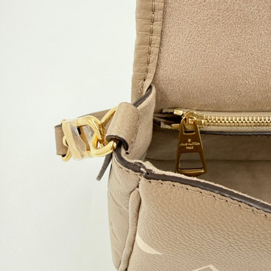 Louis Vuitton - 斑鳩灰牛皮壓紋Diane金釦手提肩背包-19