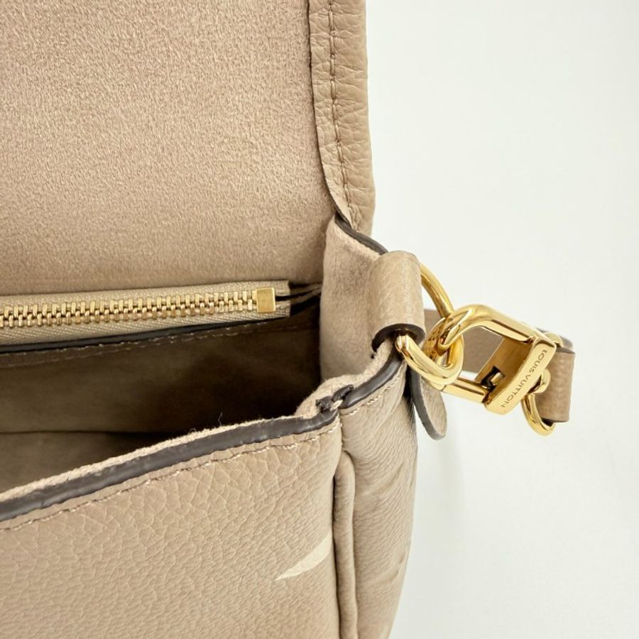 Louis Vuitton - 斑鳩灰牛皮壓紋Diane金釦手提肩背包-22