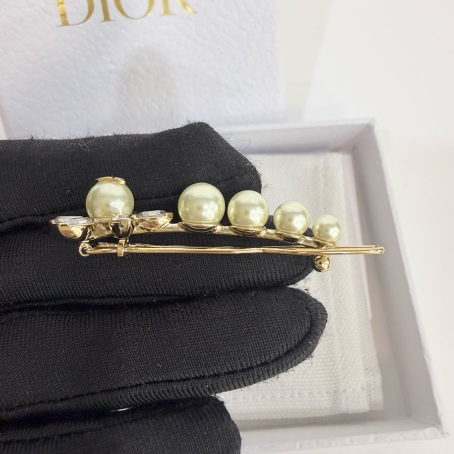 Dior淡金太陽花珍珠水鑽髮夾-1