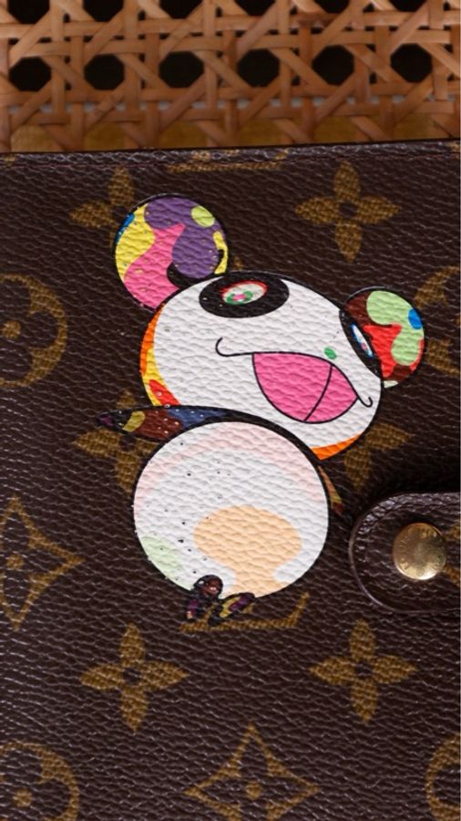 LV x 村上隆联名限定熊猫图案笔记夹-9