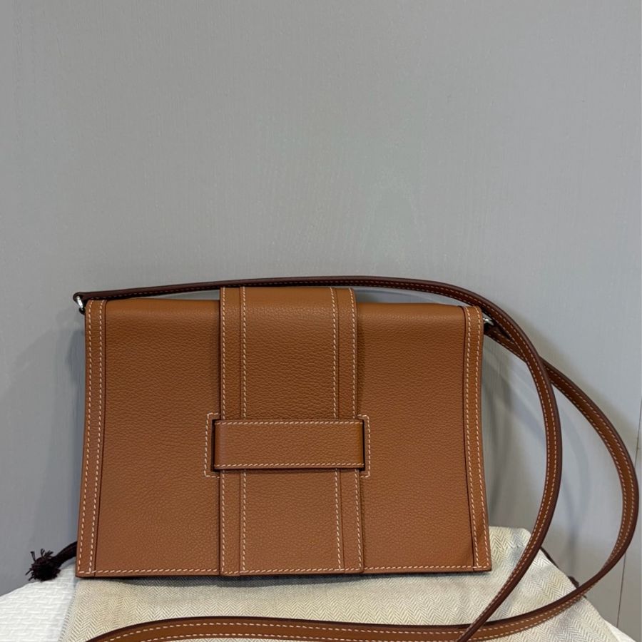 Hermes passant H-0