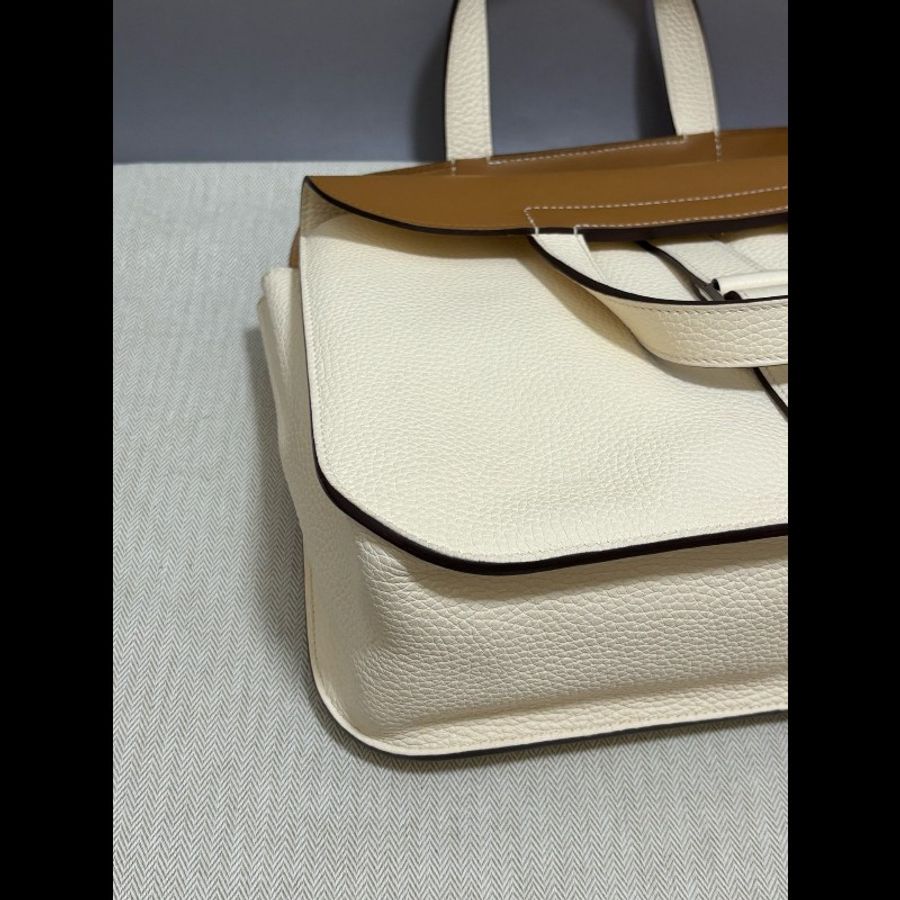 Hermes Halzan 31
Nata x biscuit-12