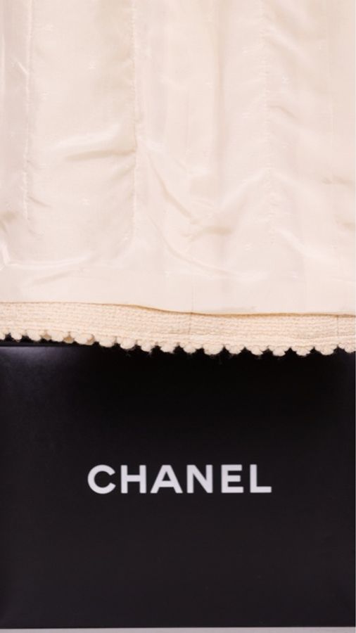 Chanel 91年米白色漆皮滚边半裙-11