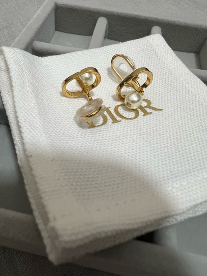 Dior 夾式珍珠耳環-9
