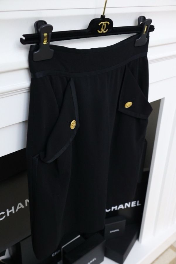Chanel黑金四叶草素金扣两口袋半裙-2