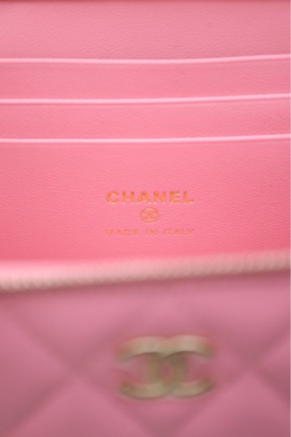 Chanel23A樱花粉皮穿链化妆盒子单肩包-22