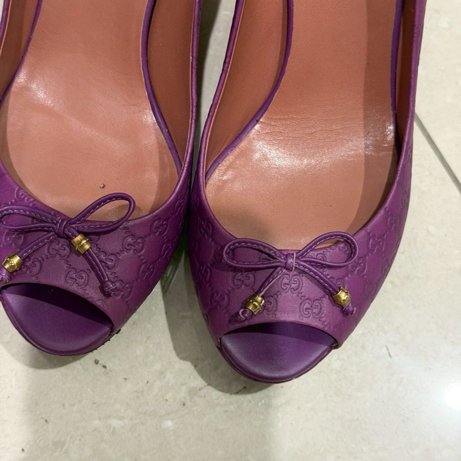 全新💜#Gucci #紫色全皮 #壓花logo #高跟鞋 #已貼底37碼-2