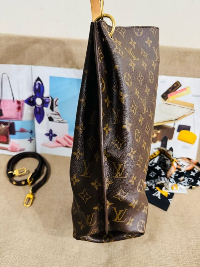 ✨售 二手真品 Louis Vuitton LV M40781 Metis hobo 經典花紋時尚兩用購物包(附背帶)-4
