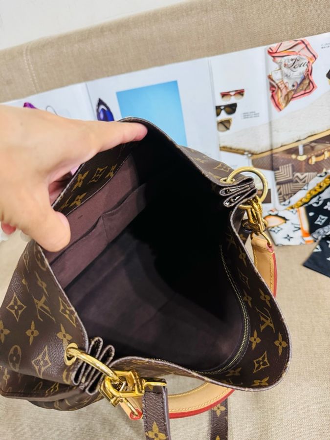 ✨售 二手真品 Louis Vuitton LV M40781 Metis hobo 經典花紋時尚兩用購物包(附背帶)-22