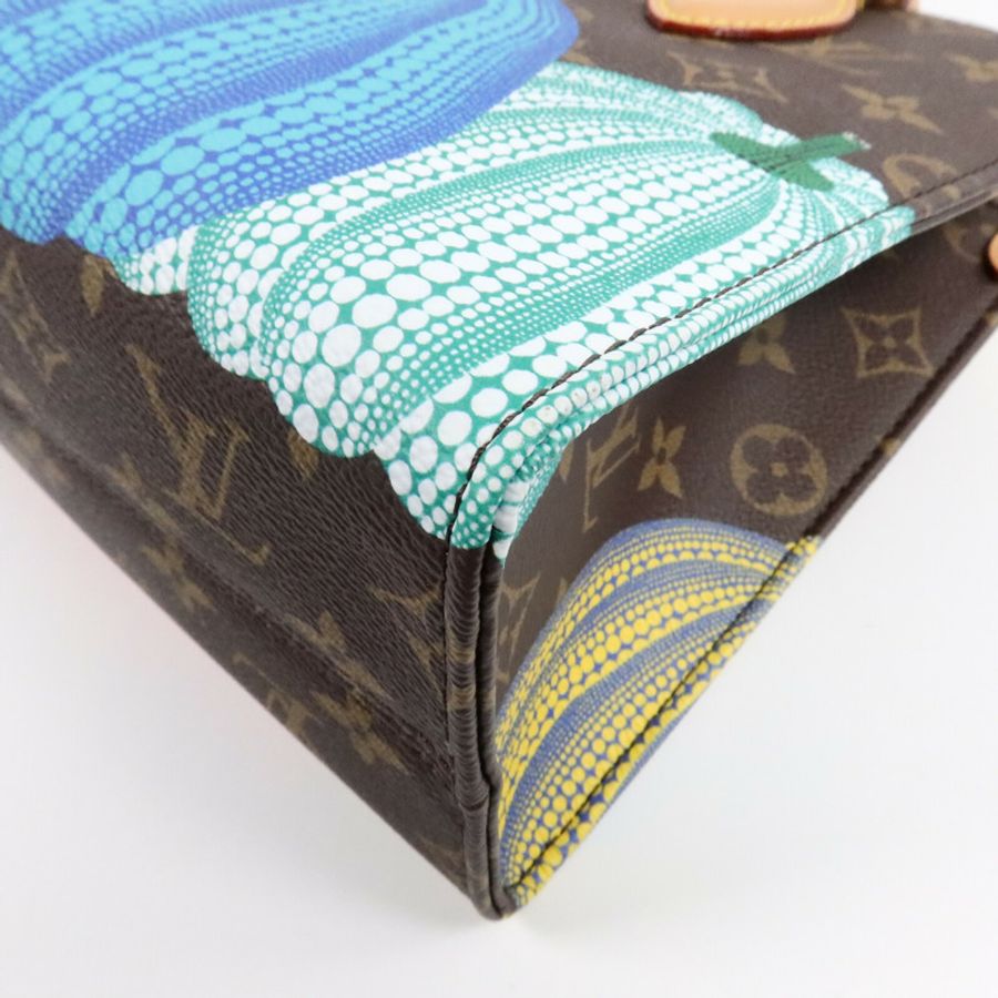 LOUIS VUITTON Monogram Reverse LV x YK OnTheGo PM手挽肩背兩用袋-11