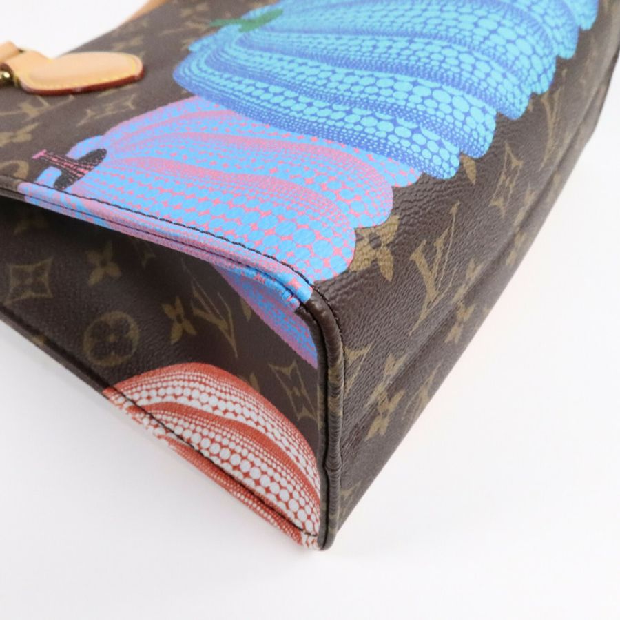 LOUIS VUITTON Monogram Reverse LV x YK OnTheGo PM手挽肩背兩用袋-12