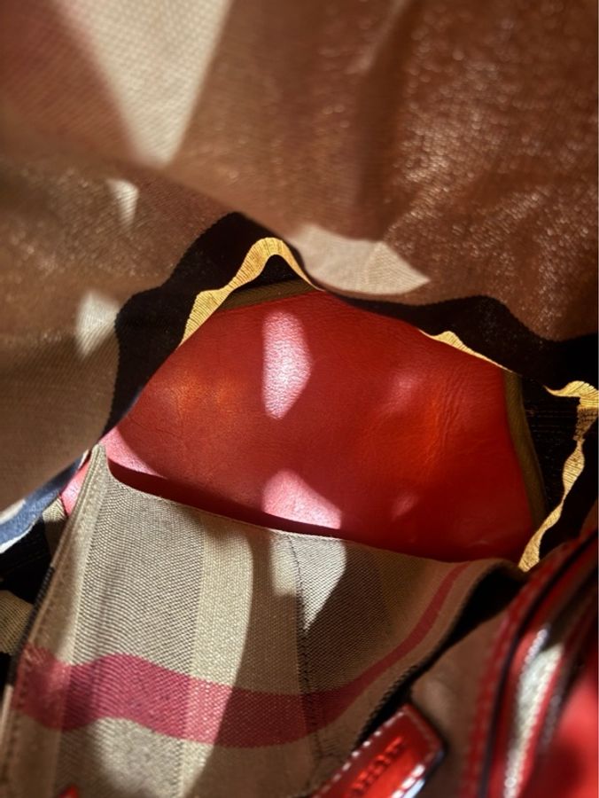 BURBERRY-3