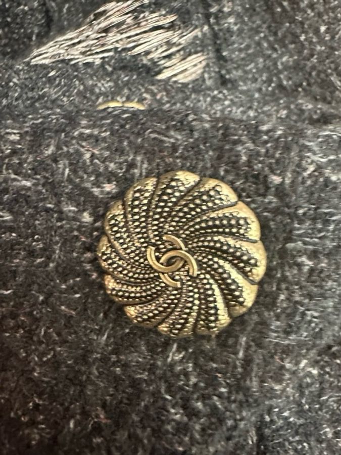CHANEL 12P深藍色雙排扣徽章刺繡西裝外套 34碼-3