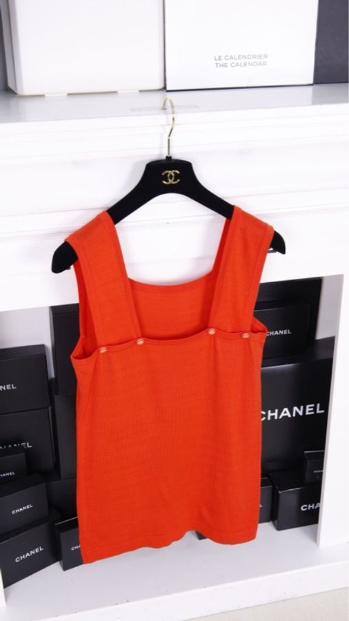 Chanel 红金纽扣宽肩带背心上衣-3