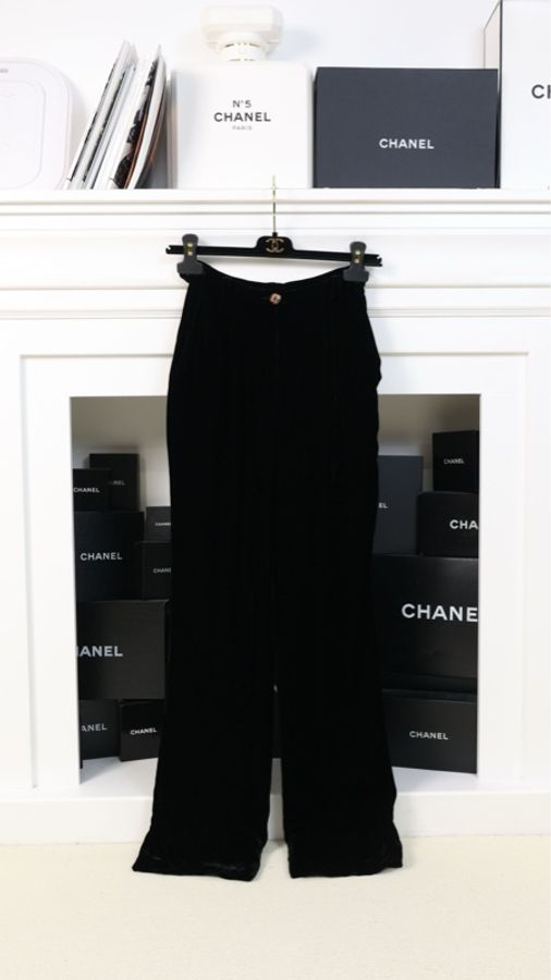 Chanel 96年黑色丝绒琉璃扣长裤-0