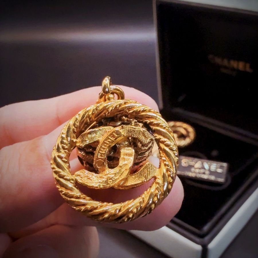 【現貨】Chanel 香奈兒 80年代Vintage✨凱爾特風麻花扭紋復古金✨吊墜耳夾夾式耳環 (附盒)-17