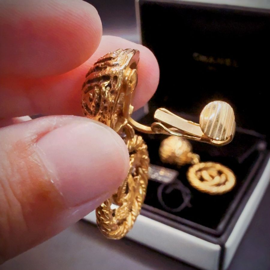 【現貨】Chanel 香奈兒 80年代Vintage✨凱爾特風麻花扭紋復古金✨吊墜耳夾夾式耳環 (附盒)-18