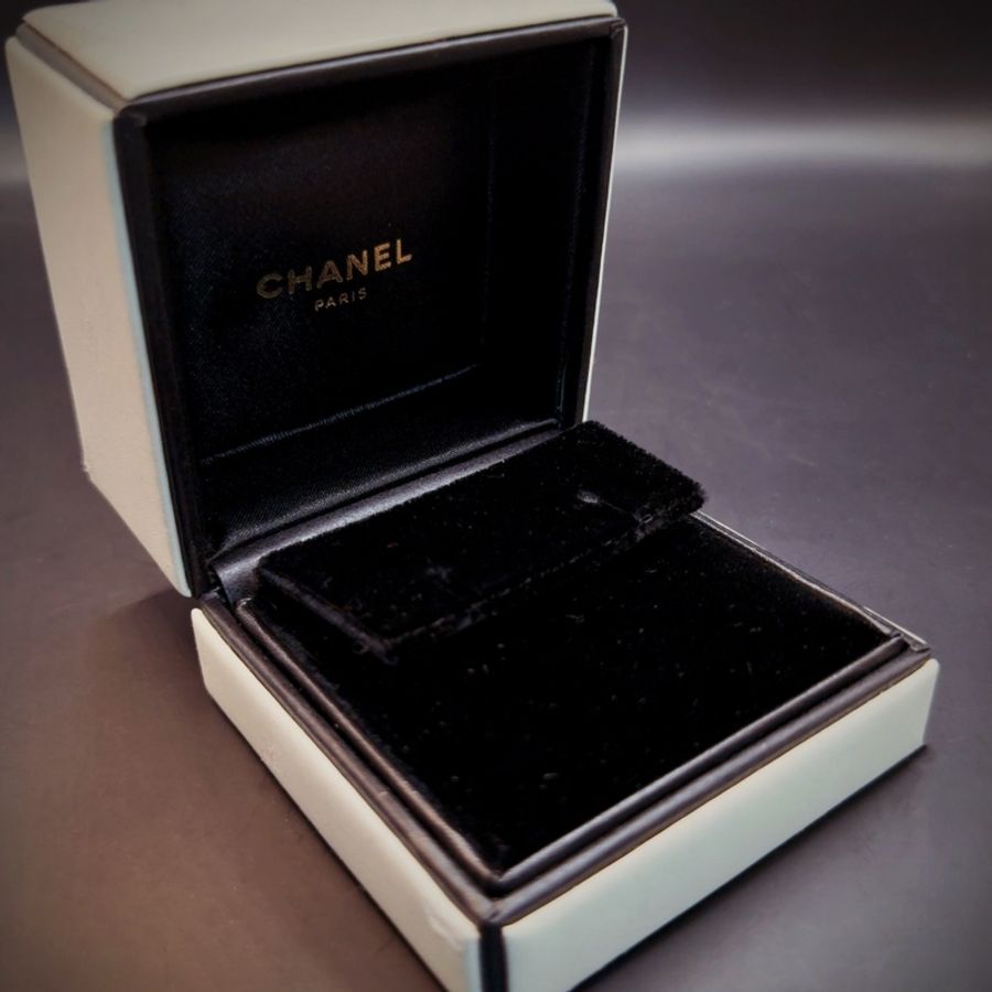 【現貨】Chanel 香奈兒 80年代Vintage✨凱爾特風麻花扭紋復古金✨吊墜耳夾夾式耳環 (附盒)-19