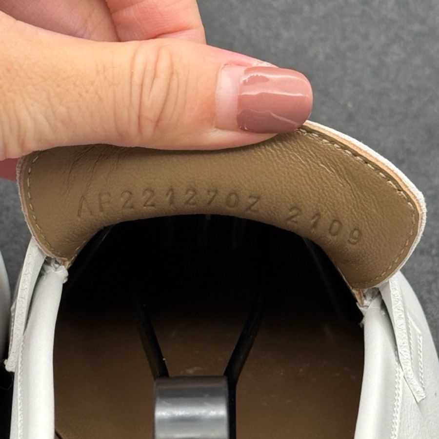 Hermes/愛馬仕 金扣未撕膜白色流蘇樂福鞋 37碼-12