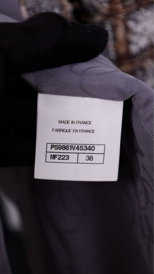Chanel 18年森林系列灰棕粗花呢外套-7